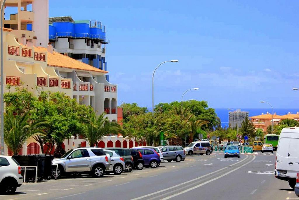 شقة بلايا ذي لاس أميريكاس  في Los Corales Townhouse المظهر الخارجي الصورة